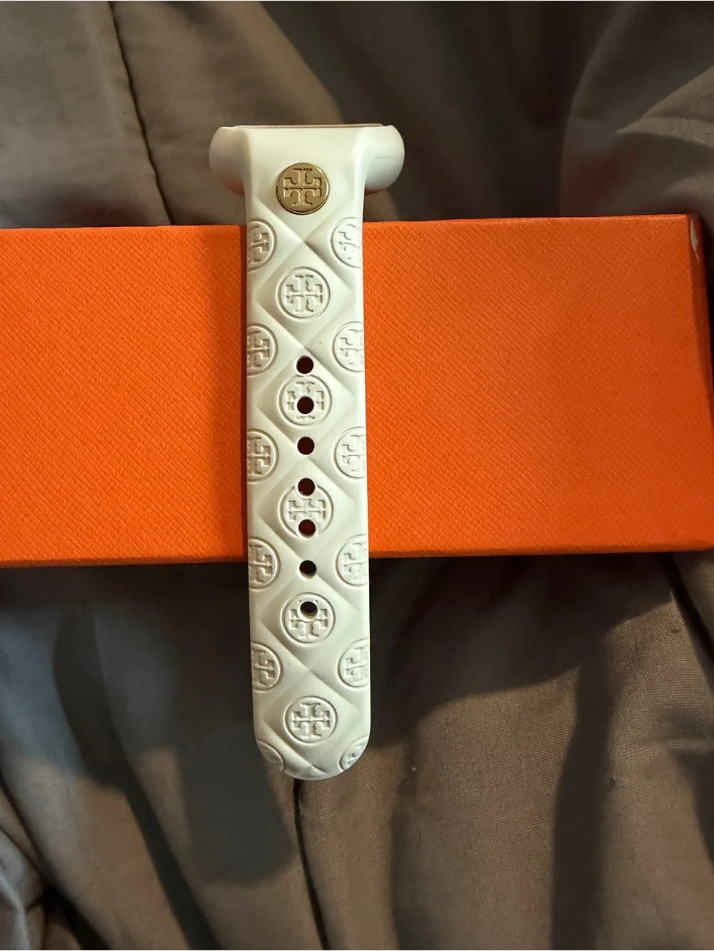Tory Burch White Silicone Apple Watch Case & Band with Gold Logo